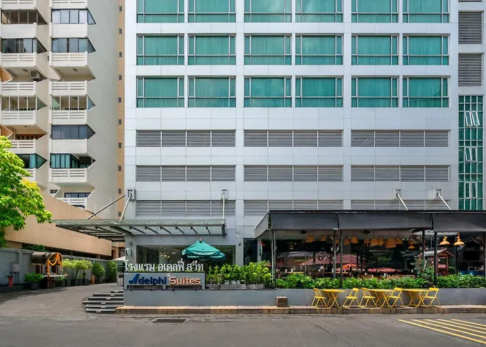  Adelphi Suites Bangkok